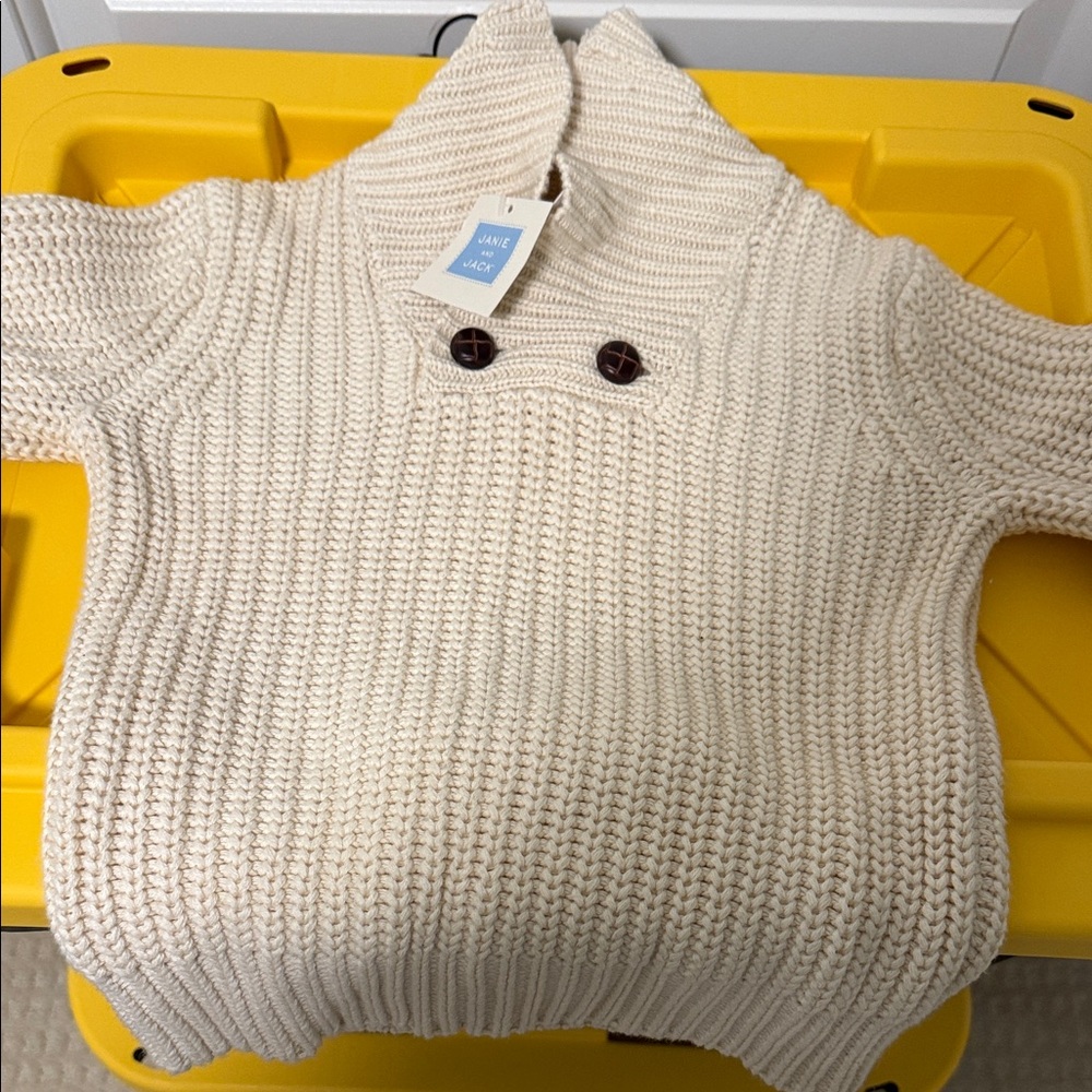 Adorable J&J Toddler’s Cream Knit Cotton Sweater with Button Detail NWT Size 2T